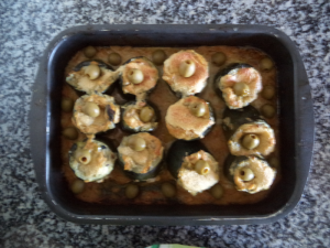 Calabacín relleno de verdel