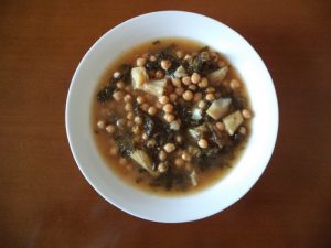 Garbanzos con bacalao